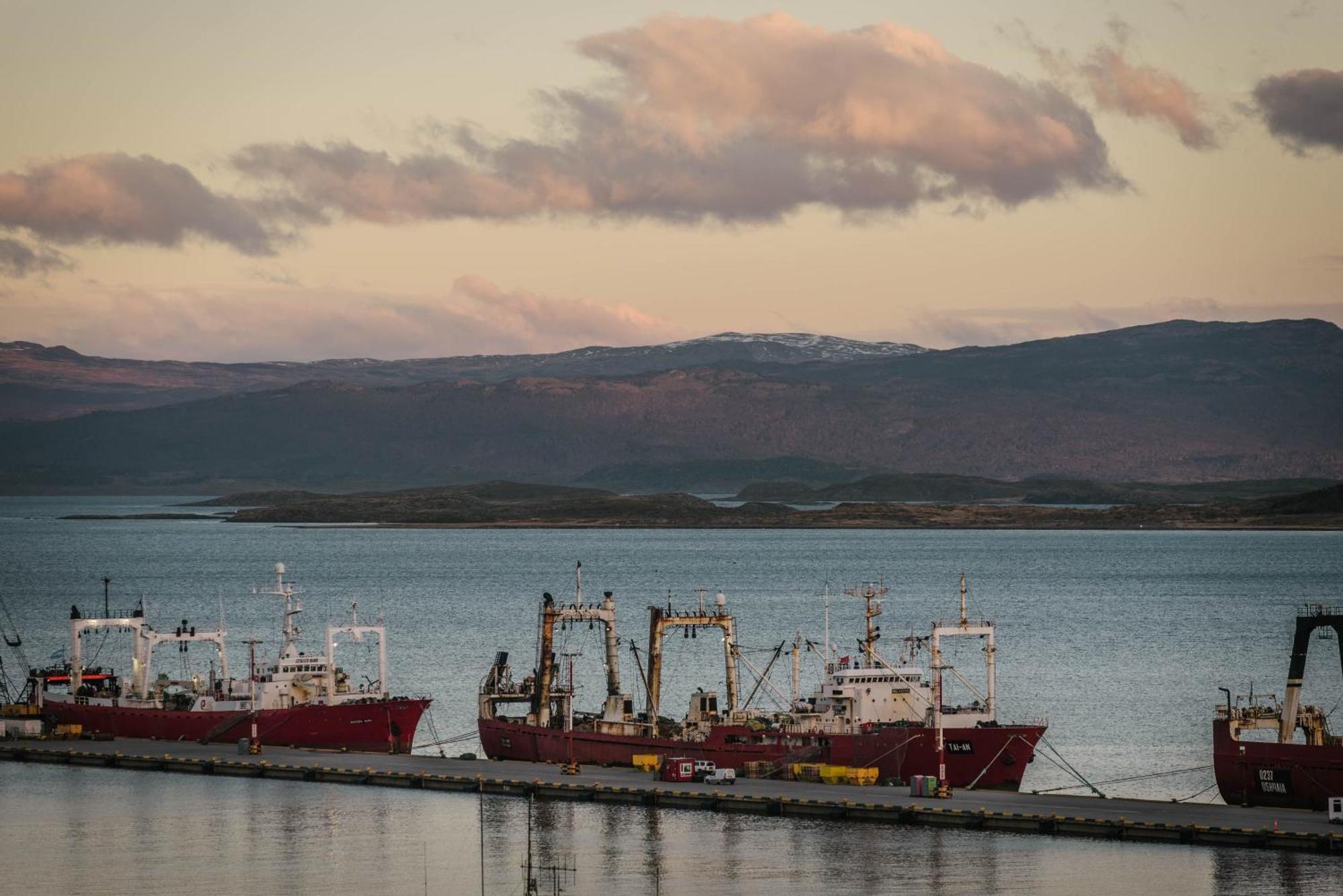 Gente Del Sur - Urbano Centro Lejlighed Ushuaia Eksteriør billede
